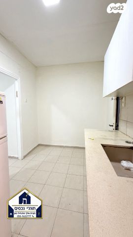 דירה, דרך זאב ז'בוטינסקי, שכונת גפן, רמת גן