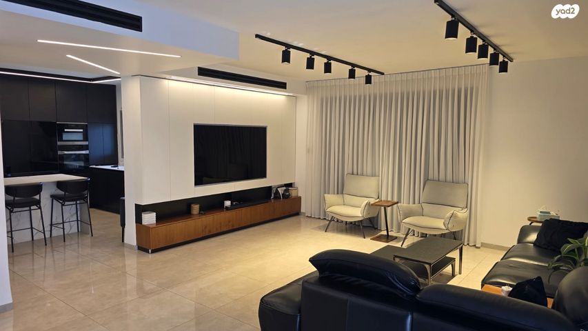 גג/ פנטהאוז, ספיר, רובע יזרעאל סביוני העמק, עפולה