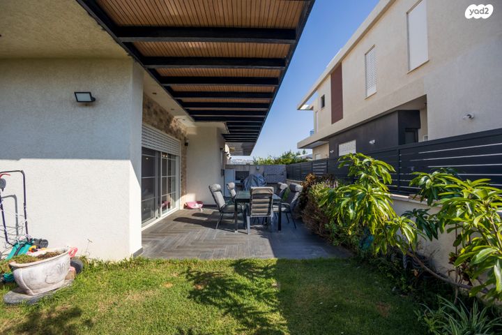 דו משפחתי, עתלית