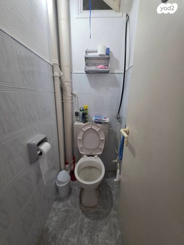 דירה, השקדים, מרכז העיר, סביניה, הוותיקה, קרית ביאליק