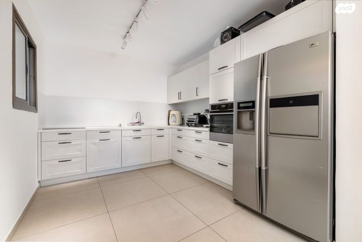 סביוני נצר סירני