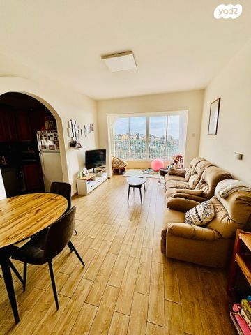 דירה, אילנות, כרמל מערבי, חיפה