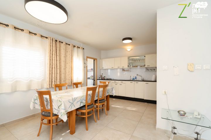 גג/ פנטהאוז, הבעש"ט 12, מרכז, הרצליה