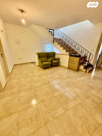 דו משפחתי, השומר, השופטים צפון, רמלה