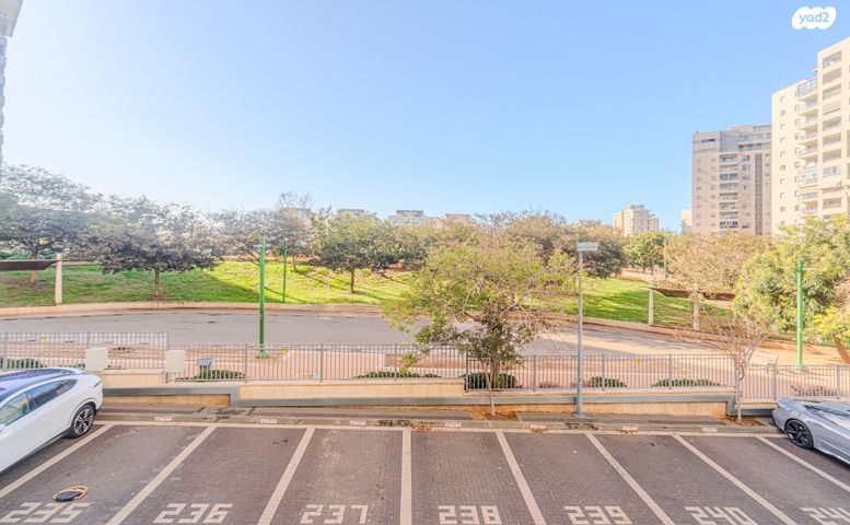 דירה, יונתן נתניהו, ברנע, אשקלון