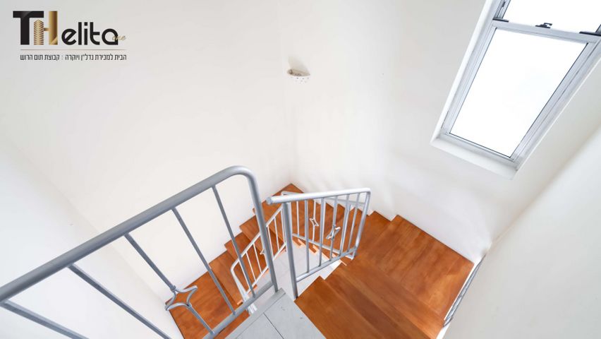 דופלקס, שדרות ירושלים 101, מרום נווה, רמת יצחק, רמת גן