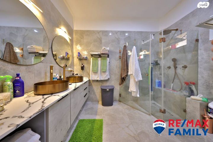 בית פרטי/ קוטג', זלמן שניאור, קרית בנימין, קרית אתא