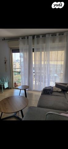 דירה, רמת גן