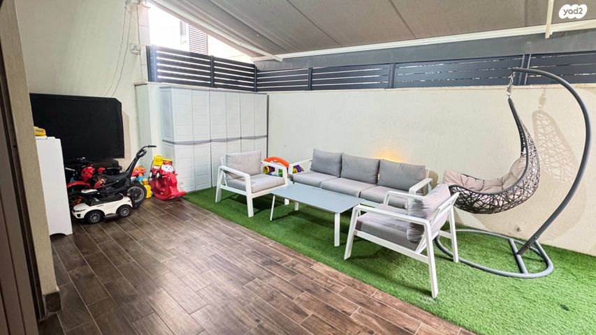 דירת גן, יהושע חנקין 41, אגרובנק, חולון