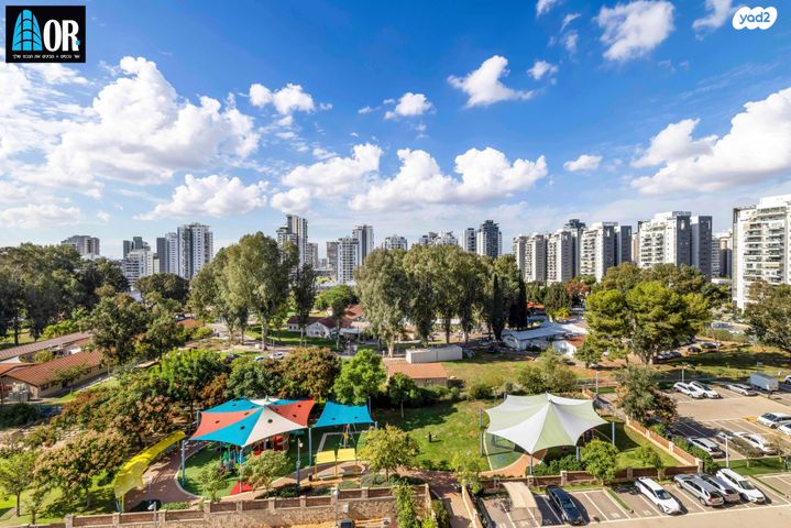 דופלקס, שדרות האלונים, פארק המושבה, באר יעקב