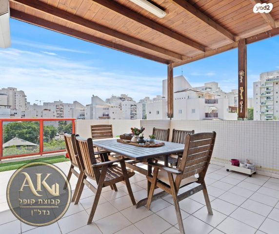 גג/ פנטהאוז, נאות שקמה, ראשון לציון