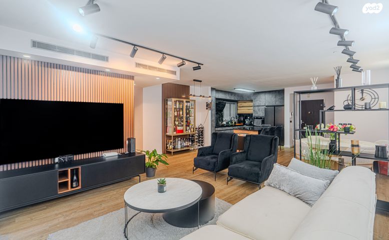 דירה, יונתן נתניהו, ברנע, אשקלון