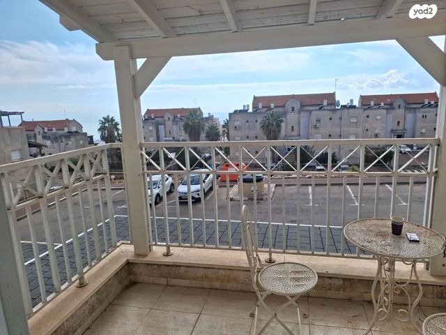 דירת גן, מצפה האגם, צפת