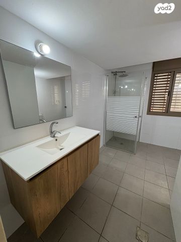 מרדכי אנילביץ' 9