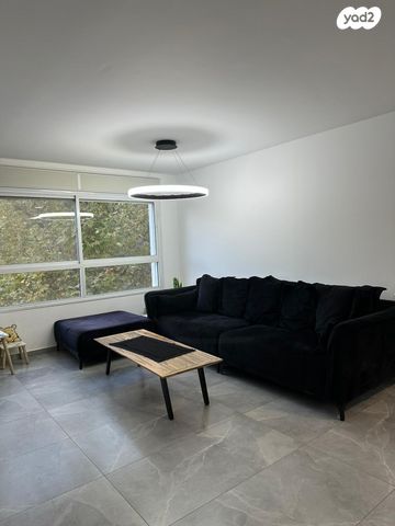 דירה, עמק האלה, הנביאים, מודיעין מכבים רעות