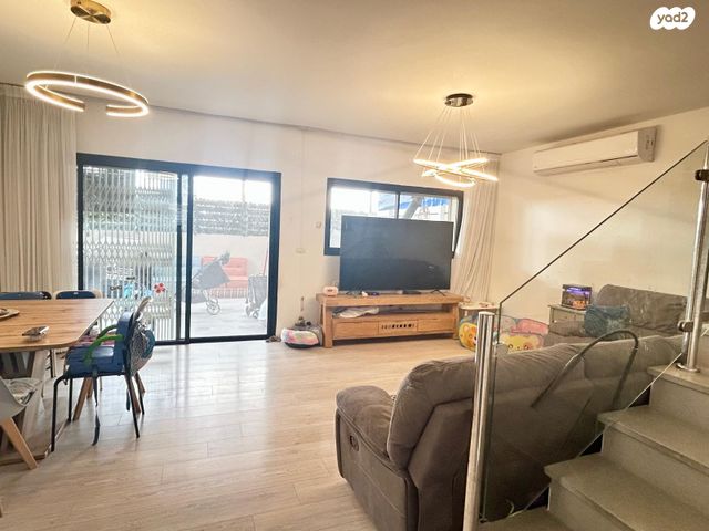 דו משפחתי, יהלום, רובע יזרעאל סביוני העמק, עפולה