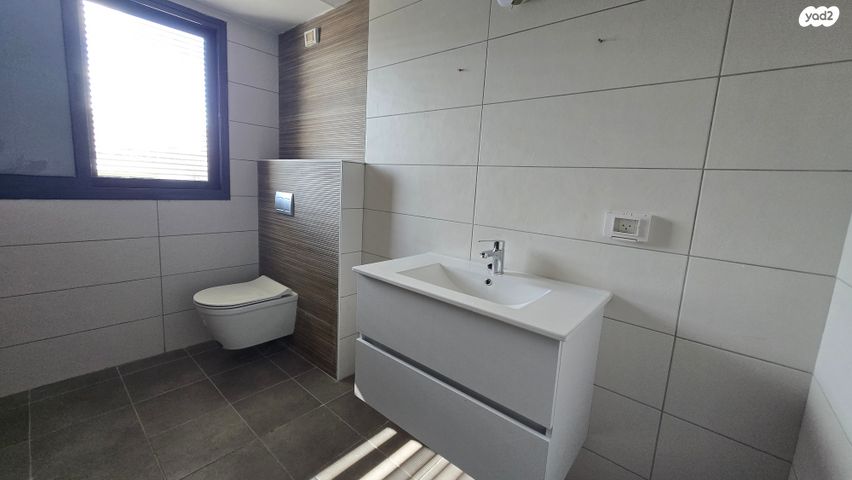 דירה, סוקולוב 18, בת ים