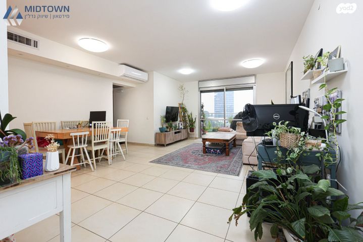 דירה, משעול גיל, ותיקים, כפר סבא