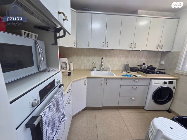 דירה, מנחם ארבר, נווה עופר, תל כביר, תל אביב יפו