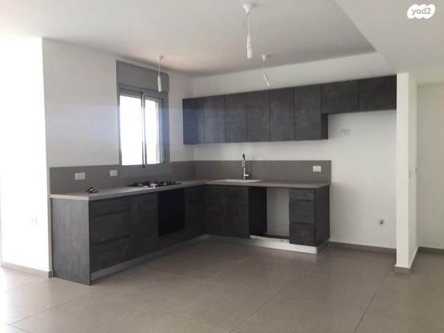 דירה, גולדה מאיר, ח-501, חולון