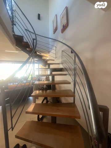 גג/ פנטהאוז, רב אשי, נווה אביבים, תל אביב יפו