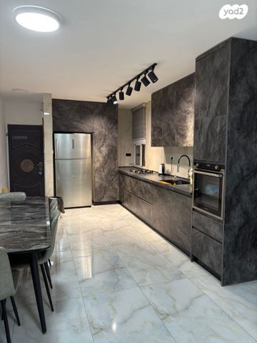 דירה, אהרון ציזלינג, שכונה י"א, באר שבע