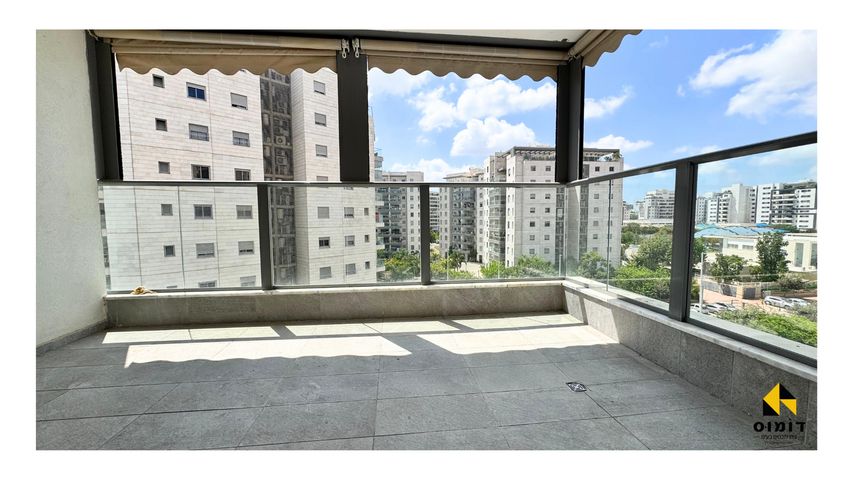 דירה, פרופ' מישל רבל, רחובות המדע, רחובות