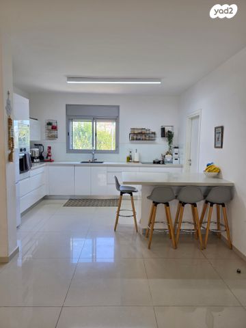 דירה, עוגן 7, גלי כרמל, טירת כרמל