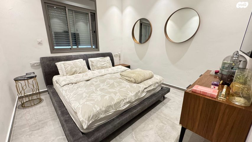 דירת גן, יהושע חנקין 41, אגרובנק, חולון