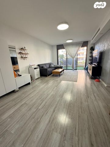 יאיר רוזנבלום 