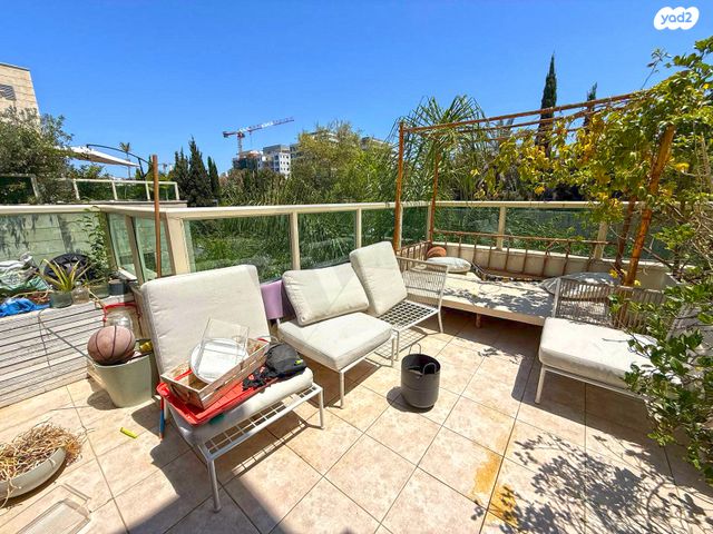 גג/ פנטהאוז, הגוש הגדול, רמת אביב החדשה, נופי ים, תל אביב יפו