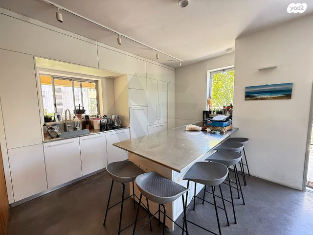 גג/ פנטהאוז, הגוש הגדול, רמת אביב החדשה, נופי ים, תל אביב יפו