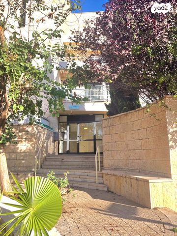 דירה, הכרמים, מודיעין מכבים רעות