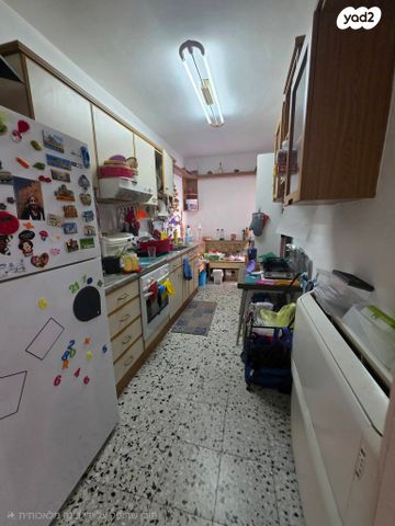 דירה, השקדים, מרכז העיר, סביניה, הוותיקה, קרית ביאליק