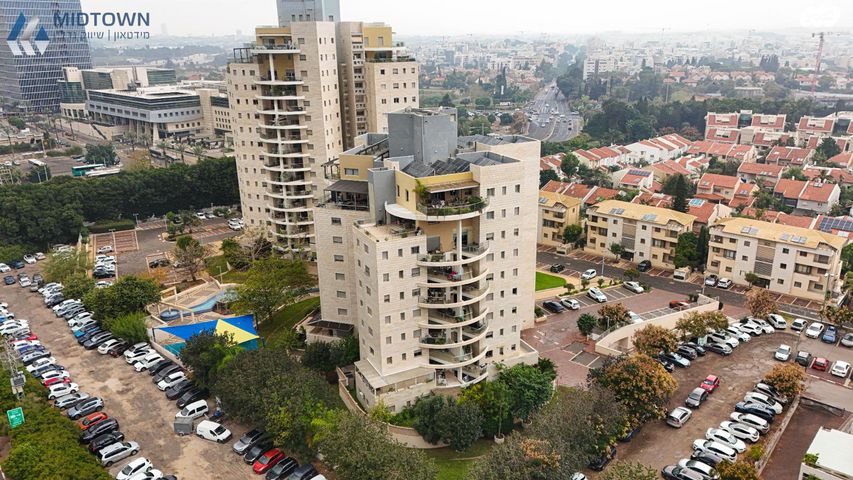 דירה, משעול גיל, ותיקים, כפר סבא