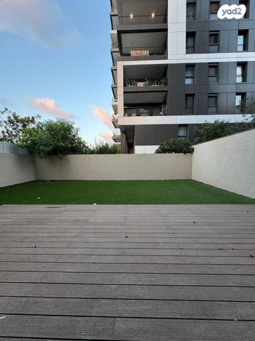 דירת גן, נאות אפקה ב', תל אביב יפו