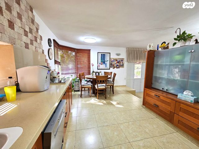 בית פרטי/ קוטג', אורנית