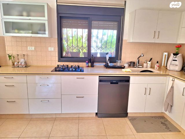 דירה, הכרמים, מודיעין מכבים רעות