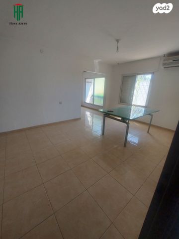 דירה, שמשון, חדרה הצעירה, חדרה