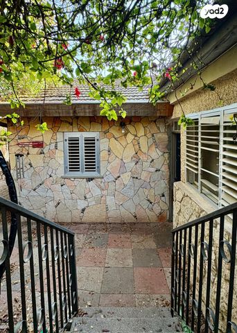 דו משפחתי, טבעון הוותיקה, קרית טבעון