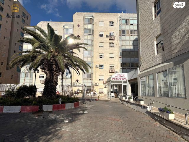 דירה, גואטמלה, קרית היובל, ירושלים