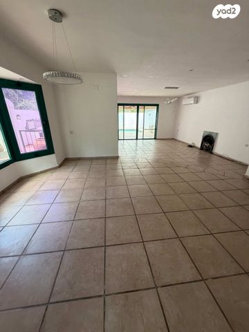 בית פרטי/ קוטג', הלבונה, מרכז דרום, רעננה