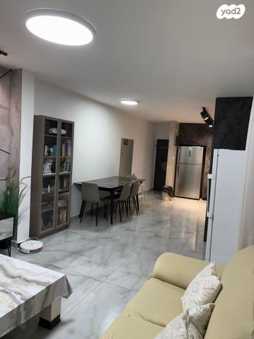 דירה, אהרון ציזלינג, שכונה י"א, באר שבע