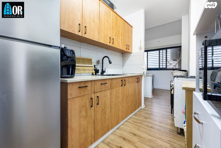 דירה, נתן ברניצקי, רמז, מערב ותיק, ראשון לציון