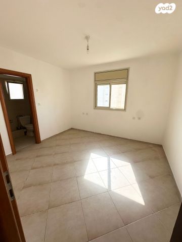 דירה, מקור חיים 14, נווה זאב, נאות אילן, באר שבע