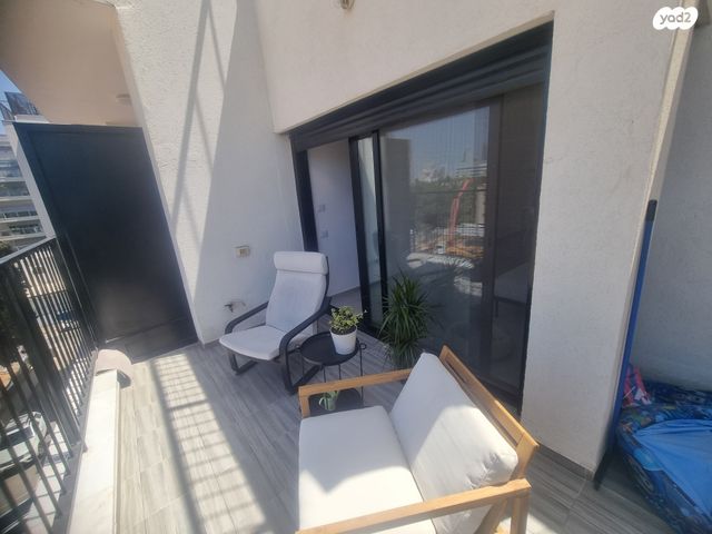 דירה, דרך השלום, תל אביב יפו