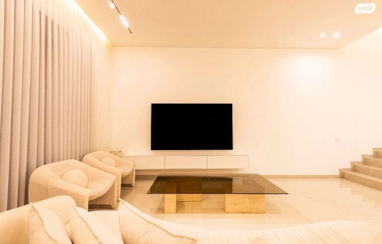 בית פרטי/ קוטג', הר עצמון, הר נוף, דימונה