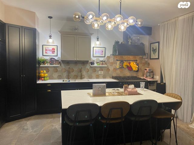 בית פרטי/ קוטג', שדרות נהר הירקון, רמת הנחלים / רמת בית שמש א', בית שמש