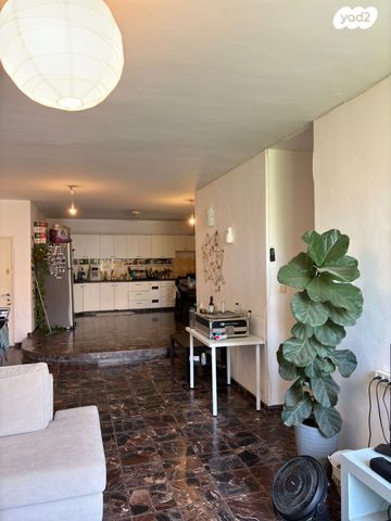 דירה, הרצליה הירוקה, נווה עובד, הרצליה