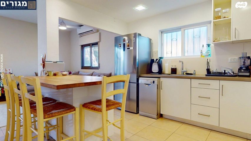 דירה, ד"ר יואכים כספרי, חיפה